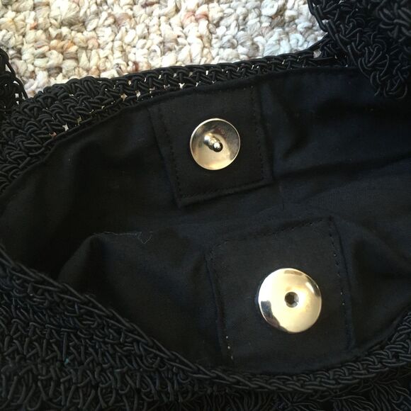 Jackson Crochet Purse Bag Black Strap Snap Closure Boho Minimal Beach Boho - Picture 5 of 14